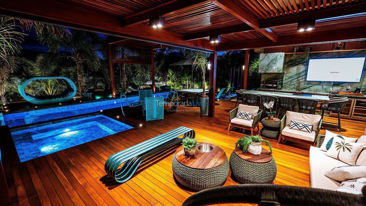Casa para aluguel de temporada em Mata de São João (Praia do Forte)