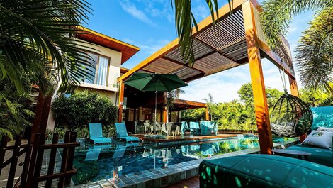 Mansão Premium Cond. Frente Mar- Praia do Forte-BA