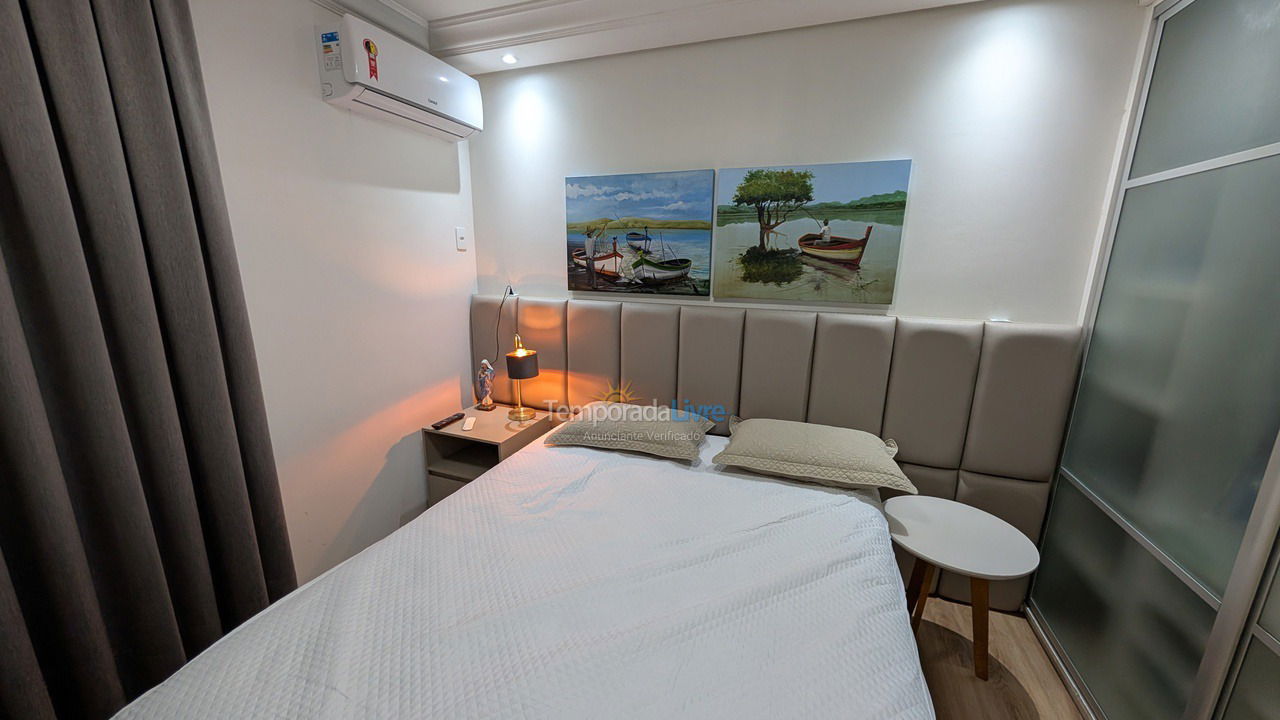 Apartamento para aluguel de temporada em Balneário Camboriú (Centro)