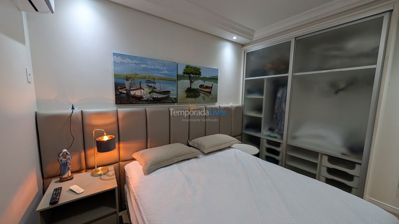 Apartamento para aluguel de temporada em Balneário Camboriú (Centro)