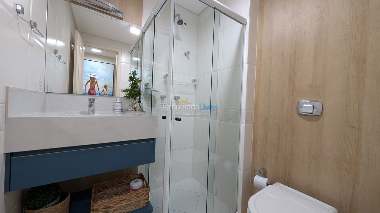 Apartamento para aluguel de temporada em Balneário Camboriú (Centro)