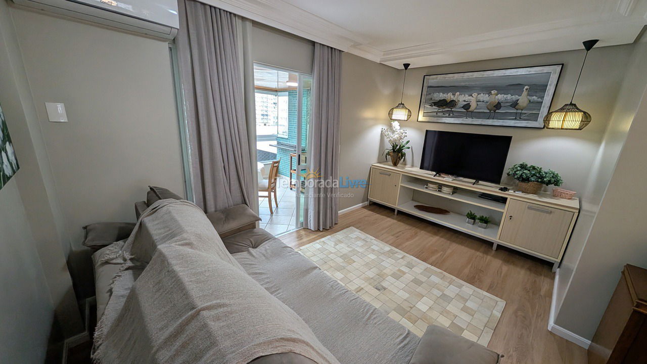 Apartamento para aluguel de temporada em Balneário Camboriú (Centro)