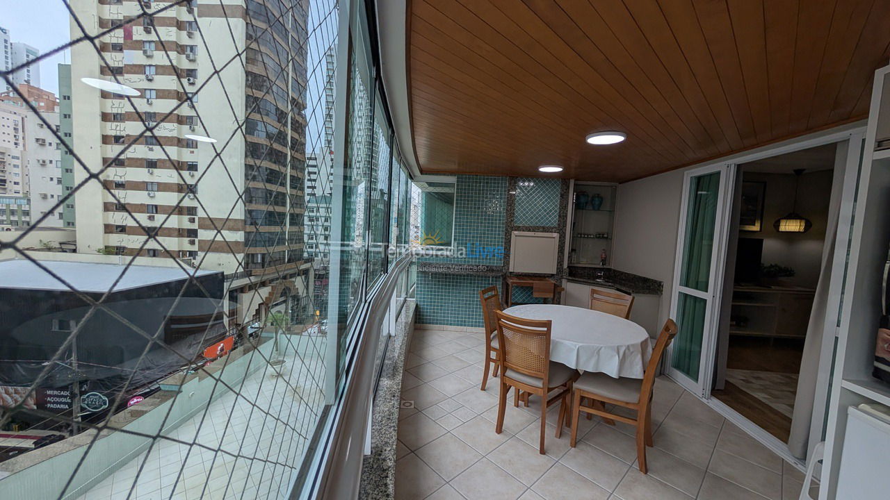 Apartamento para aluguel de temporada em Balneário Camboriú (Centro)