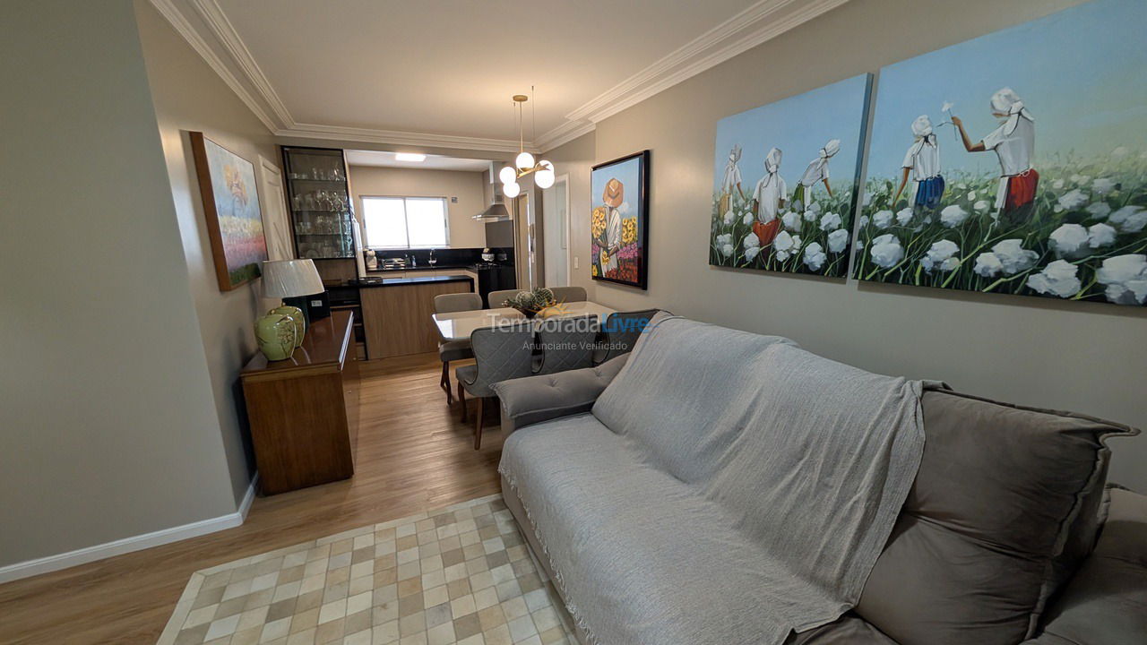 Apartamento para aluguel de temporada em Balneário Camboriú (Centro)