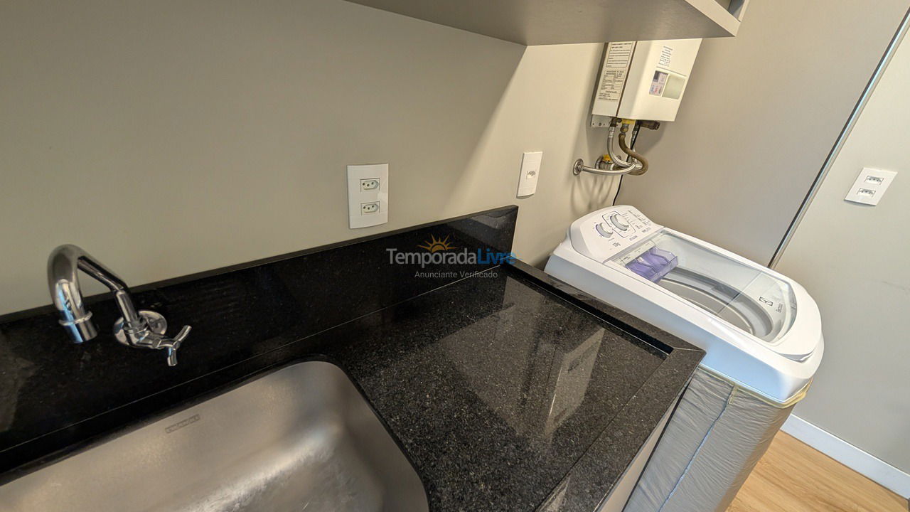 Apartamento para aluguel de temporada em Balneário Camboriú (Centro)