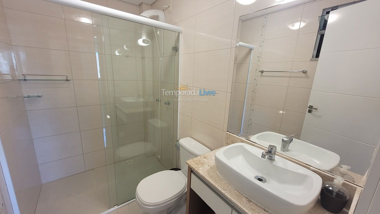 Apartamento para aluguel de temporada em Bombinhas (Praia de Bombas)
