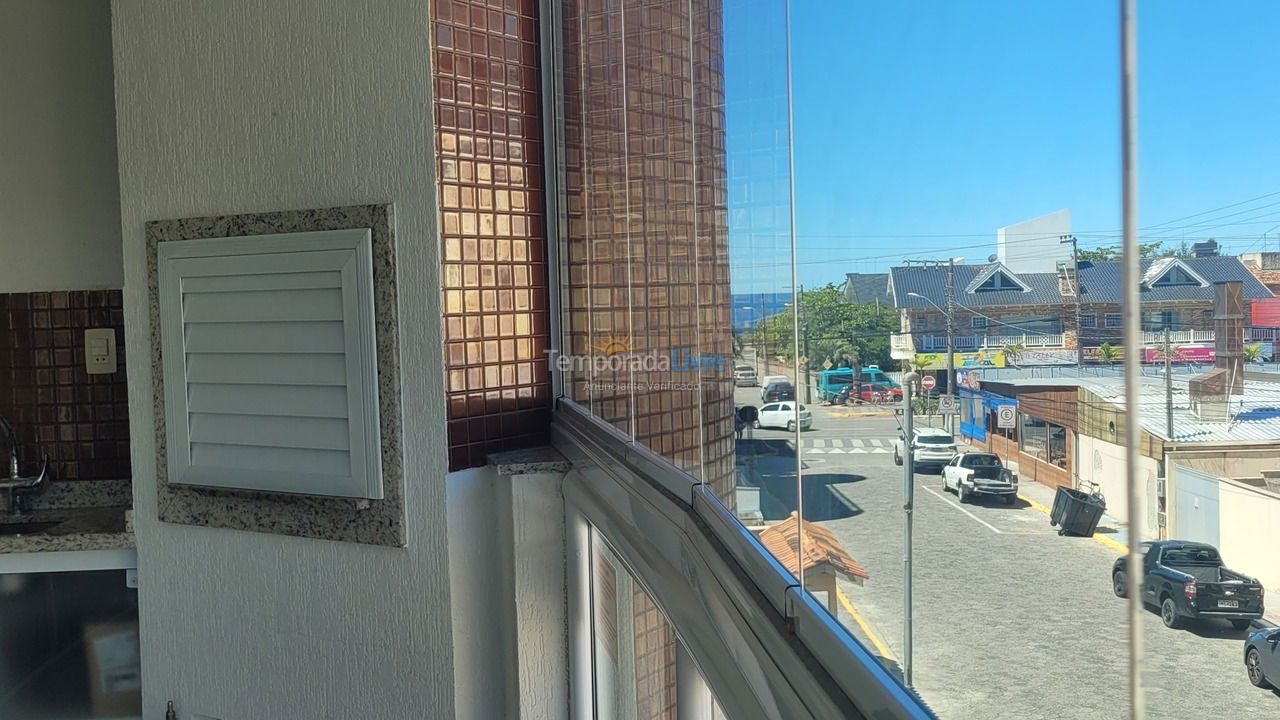 Apartamento para aluguel de temporada em Bombinhas (Praia de Bombas)