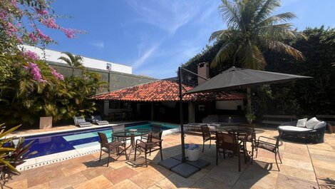 LB- RJ52 Casa 05 Suítes Interlagos de Itaúna Aluguel de Temporada