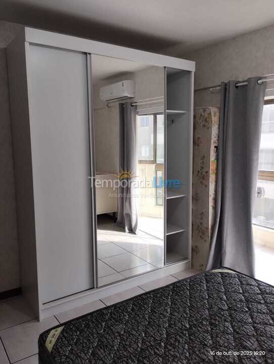 Apartment for vacation rental in Itapema (Meia Praia)