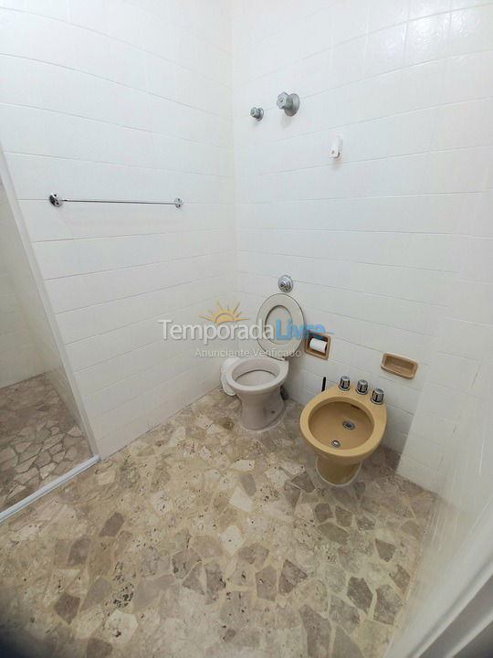 Apartamento para aluguel de temporada em Guarujá (Enseada)