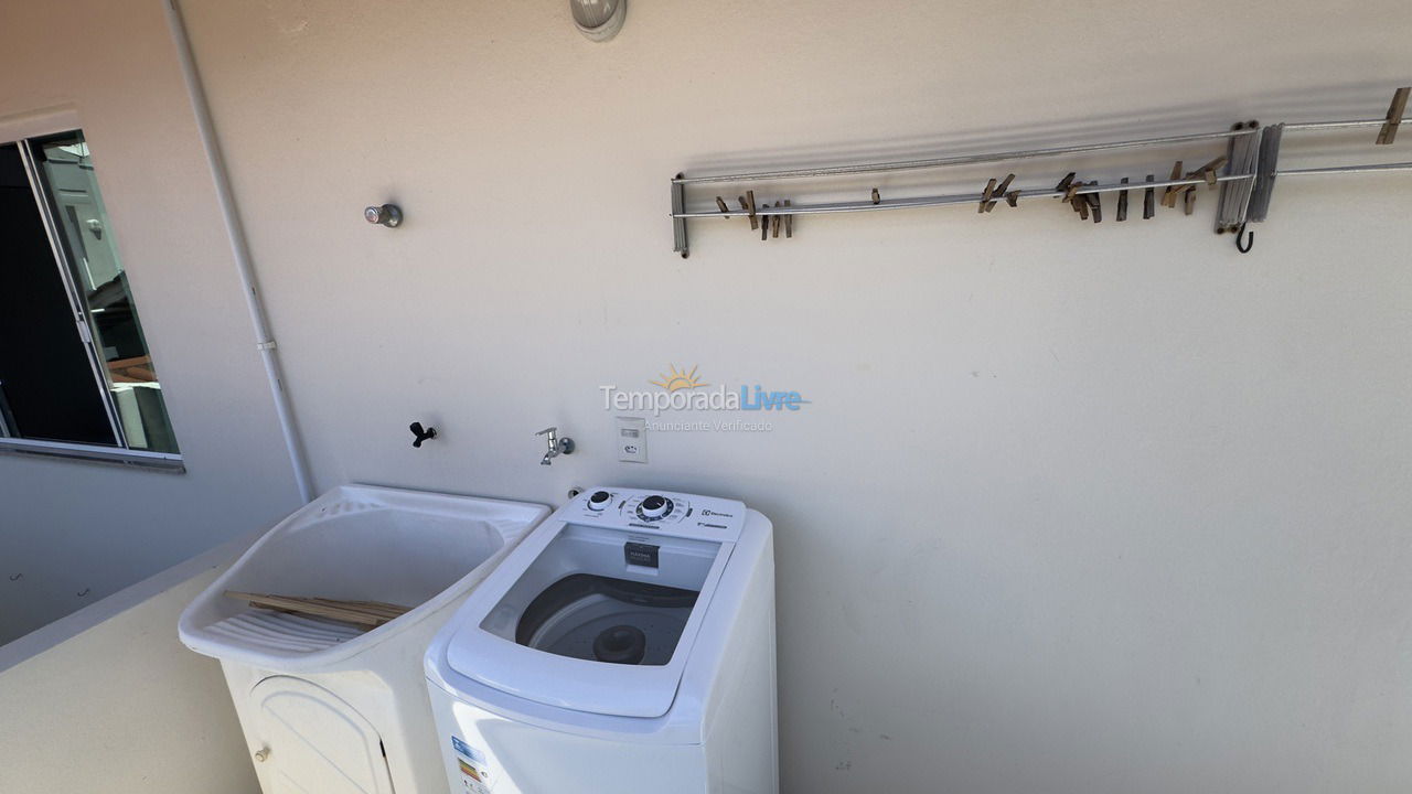 Apartment for vacation rental in Bombinhas (Centro de Bombinhas)