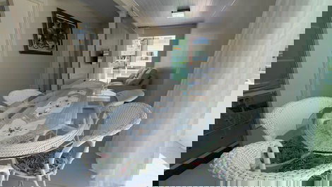 Apartments in the center of Bombinhas for up to 5 people