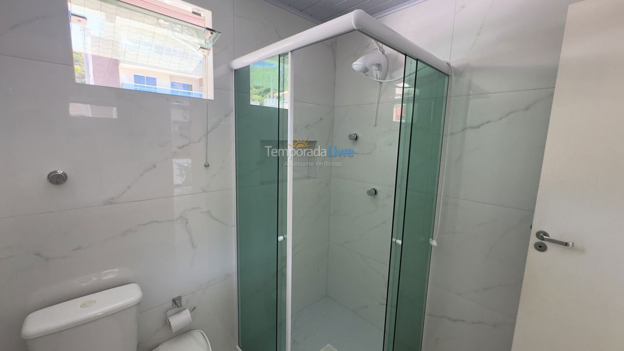 Apartment for vacation rental in Bombinhas (Centro de Bombinhas)