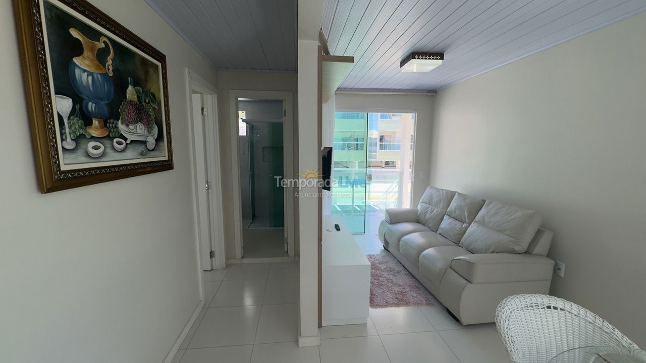 Apartment for vacation rental in Bombinhas (Centro de Bombinhas)