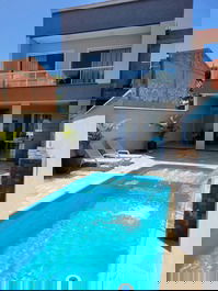 HOUSE WITH POOL 250M FROM THE SEA - ITAPOÁ/SC