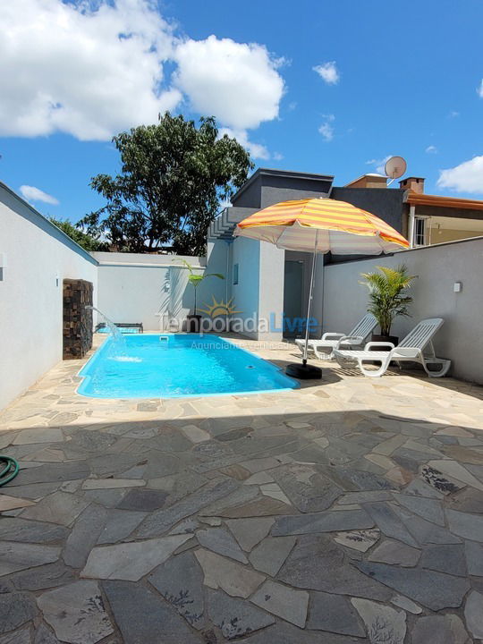 House for vacation rental in Itapoá (Balneário Cambiju)