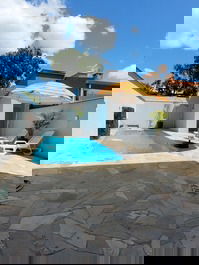 HOUSE WITH POOL 250M FROM THE SEA - ITAPOÁ/SC
