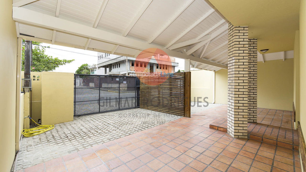 House for vacation rental in Bombinhas (Mariscal)
