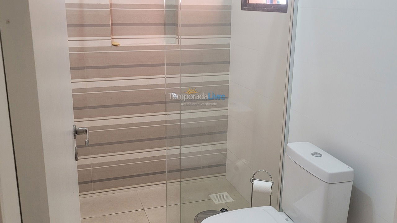 Casa para aluguel de temporada em Florianopolis (Campeche)