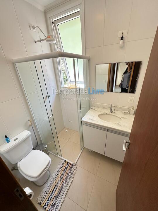 Casa para alquiler de vacaciones em São Sebastião (Camburi)