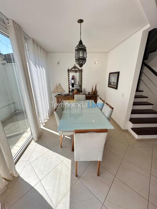 Casa para alquiler de vacaciones em São Sebastião (Camburi)