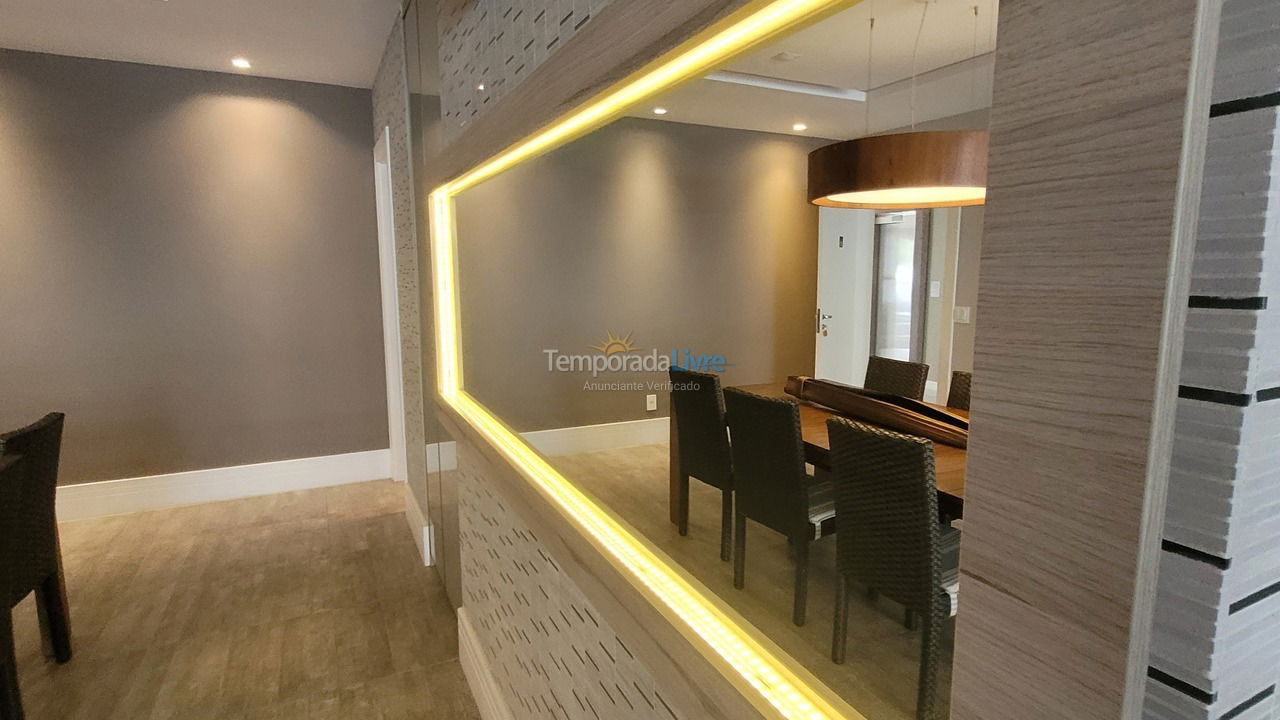 Apartamento para aluguel de temporada em Florianópolis (Cachoeira do Bom Jesus)