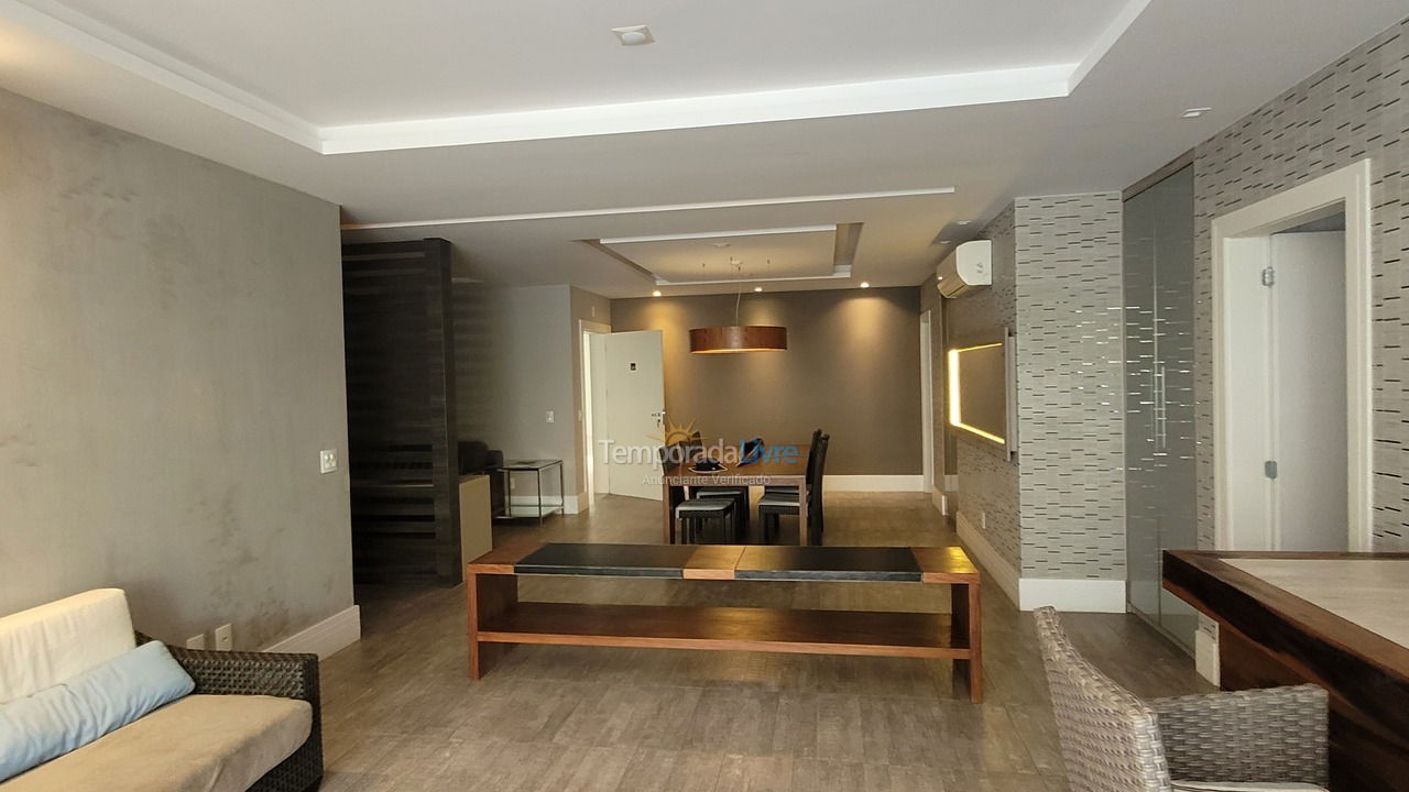 Apartamento para aluguel de temporada em Florianópolis (Cachoeira do Bom Jesus)