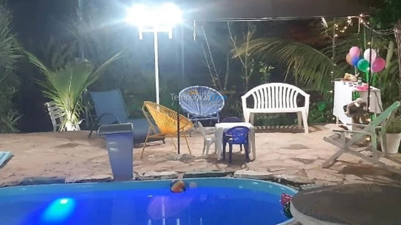 Granja para alquiler de vacaciones em Alexânia (Condomínio Portal do Lago)