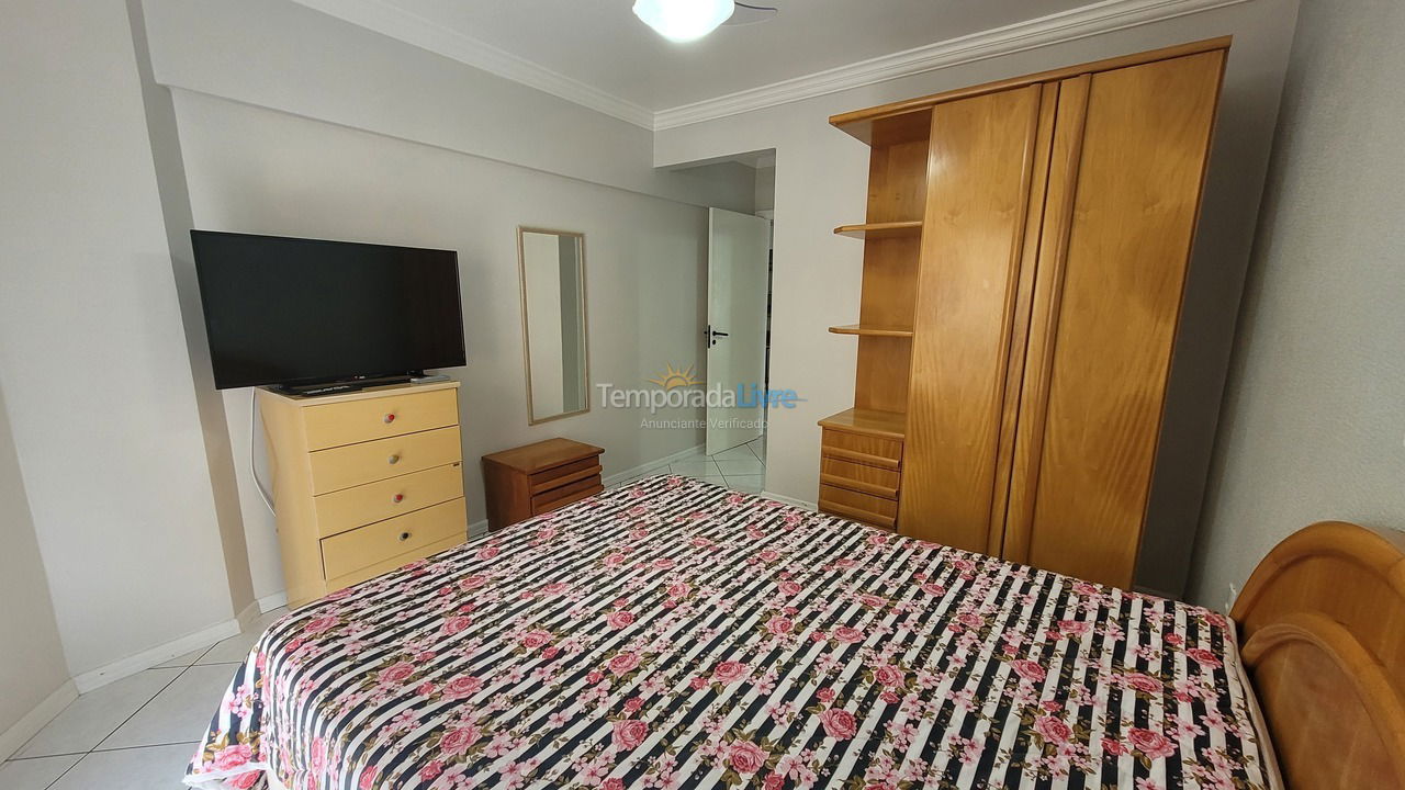 Apartamento para aluguel de temporada em Bombinhas (Praia de Bombas)