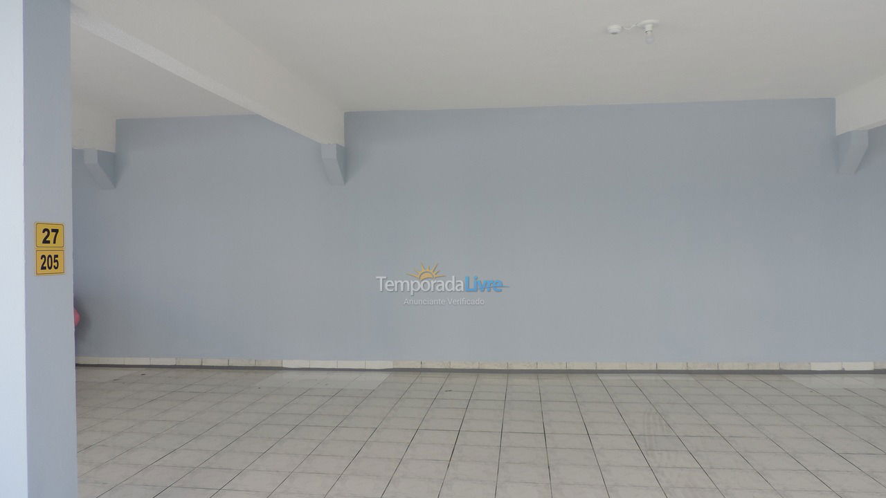 Apartamento para aluguel de temporada em Bombinhas (Praia de Bombas)