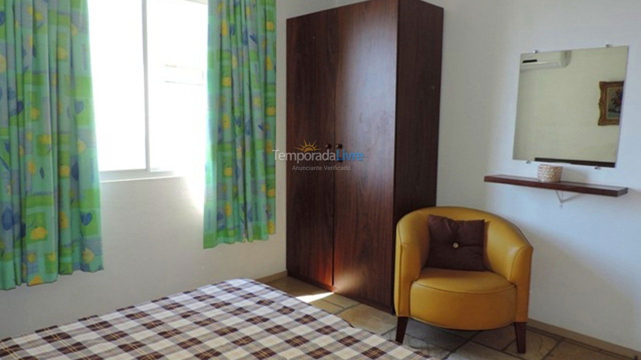 Apartment for vacation rental in Bombinhas (Praia de Bombas)