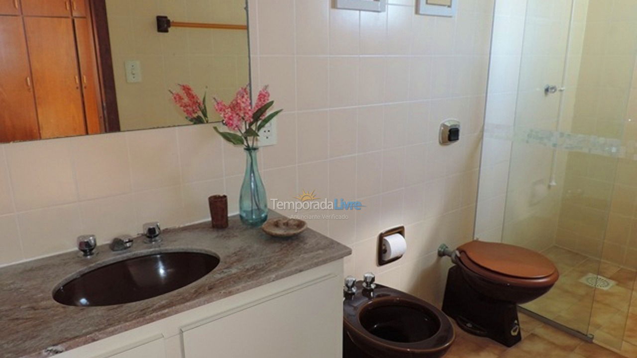 Apartment for vacation rental in Bombinhas (Praia de Bombas)
