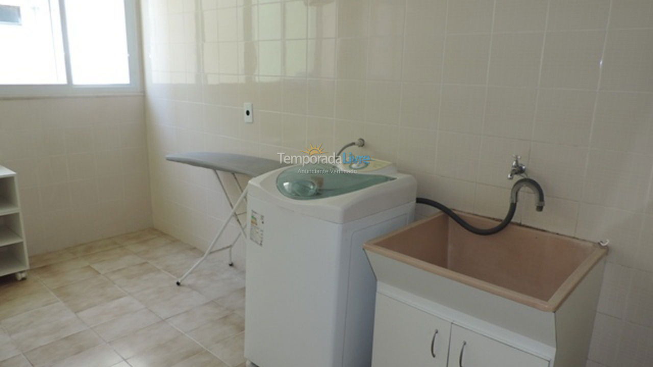 Apartment for vacation rental in Bombinhas (Praia de Bombas)