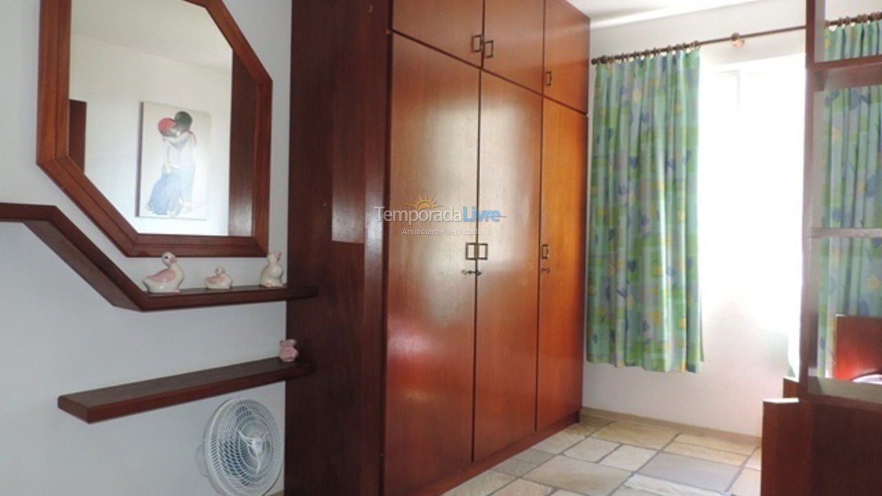 Apartment for vacation rental in Bombinhas (Praia de Bombas)