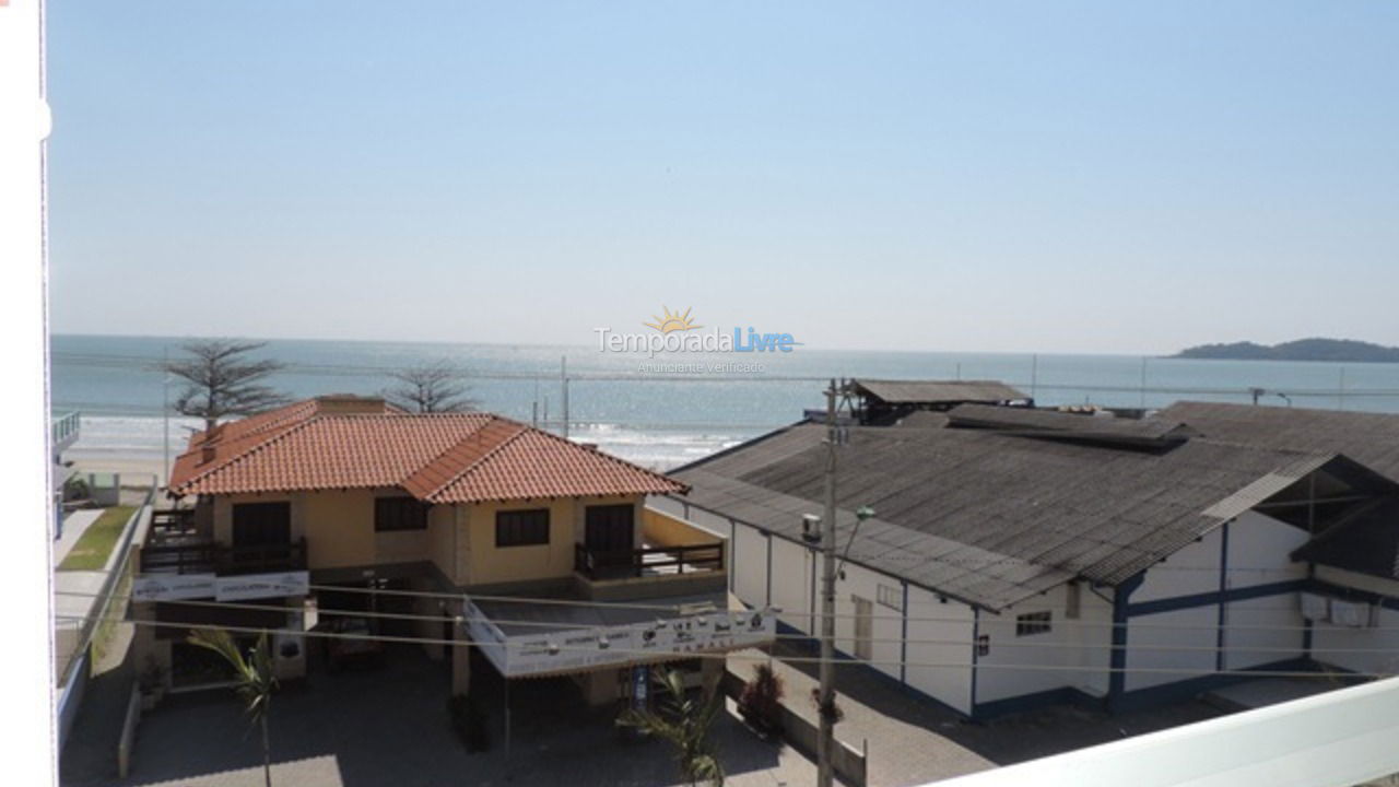 Apartment for vacation rental in Bombinhas (Praia de Bombas)