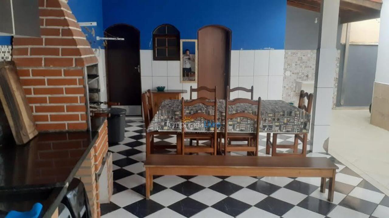 House for vacation rental in Caraguatatuba (Massaguaçu)