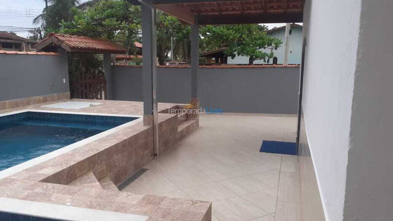 House for vacation rental in Caraguatatuba (Massaguaçu)