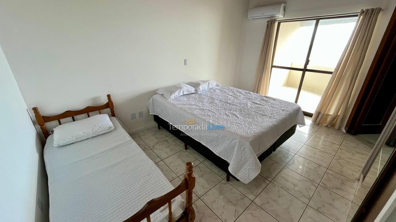 Apartment for vacation rental in Itapema (Meia Praia)