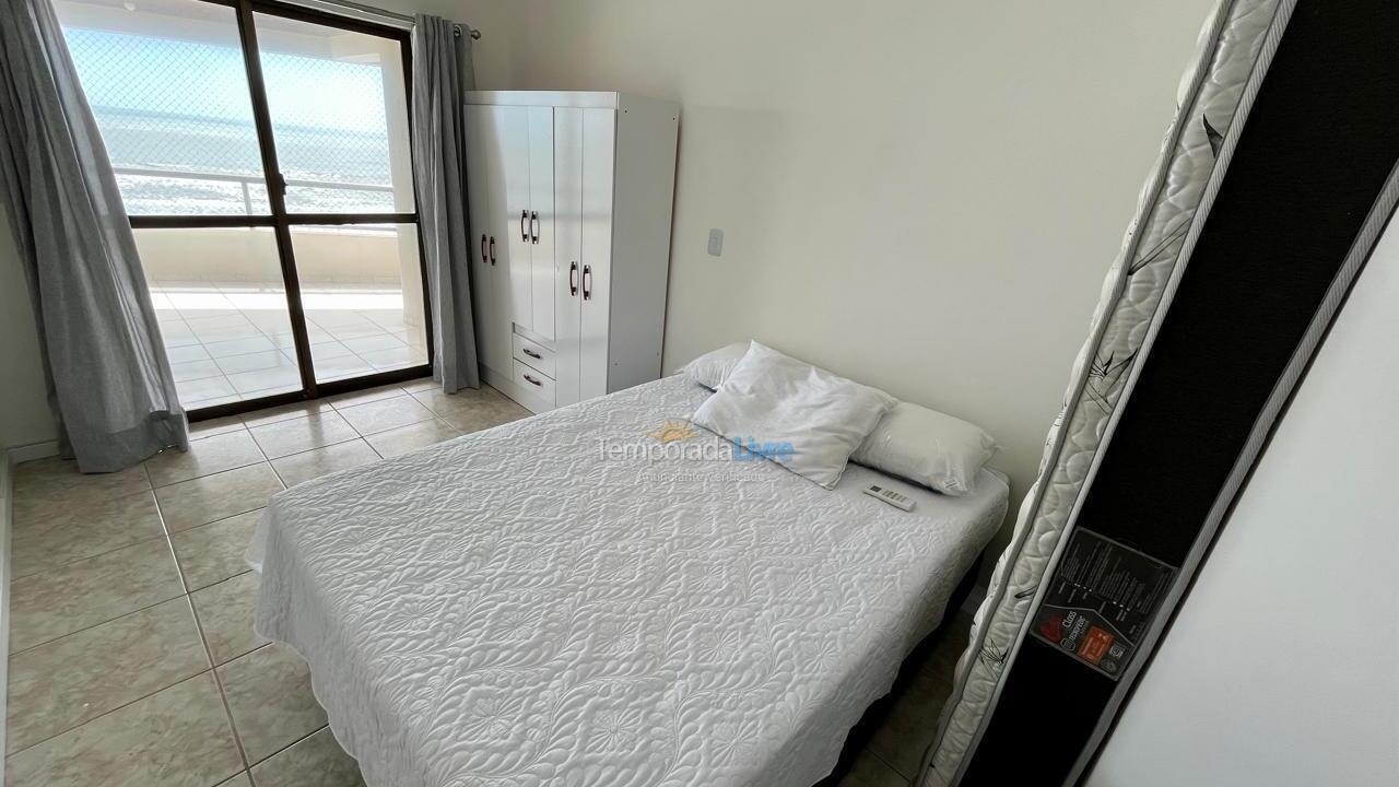 Apartment for vacation rental in Itapema (Meia Praia)