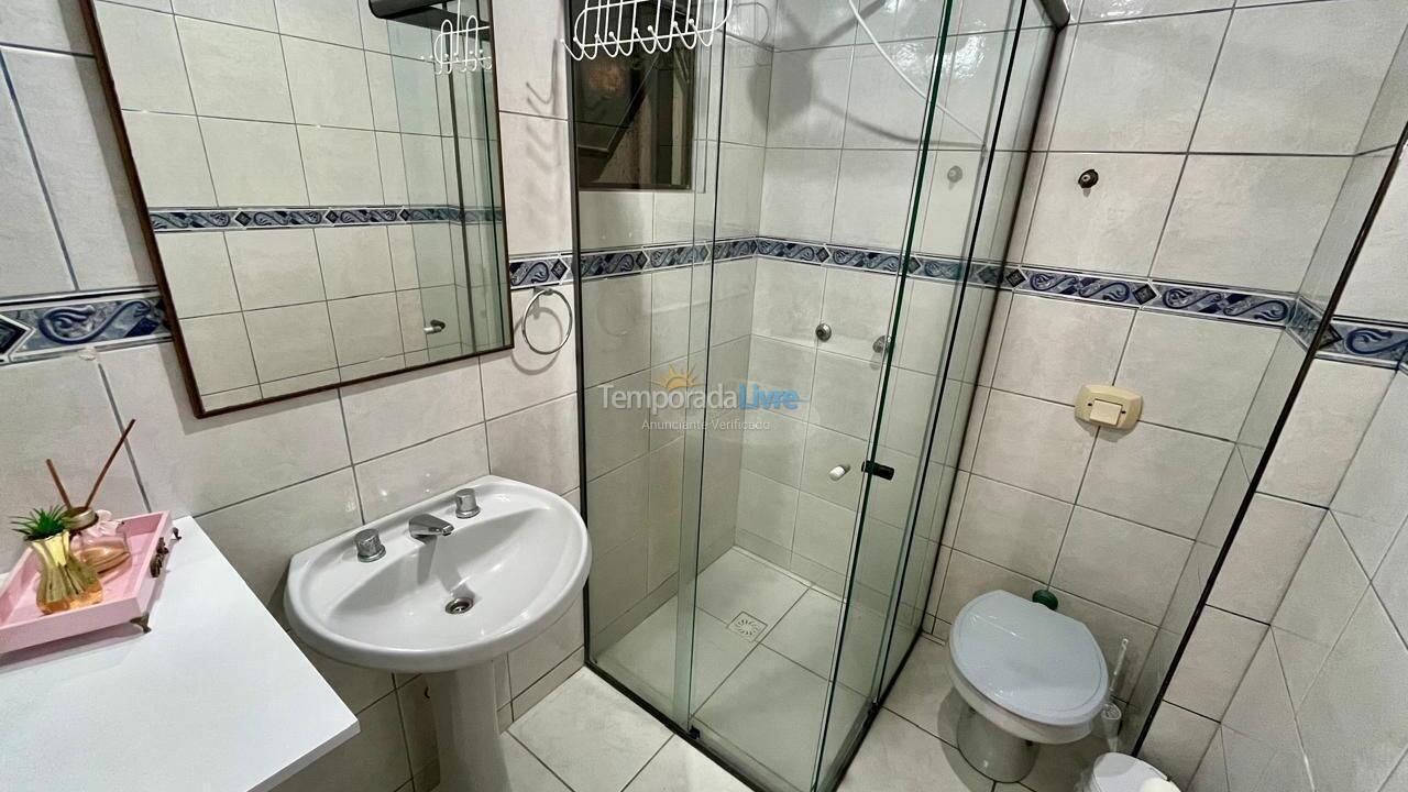 Apartment for vacation rental in Itapema (Meia Praia)