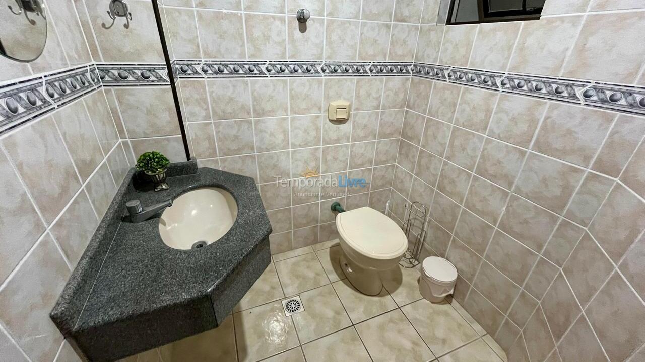 Apartment for vacation rental in Itapema (Meia Praia)