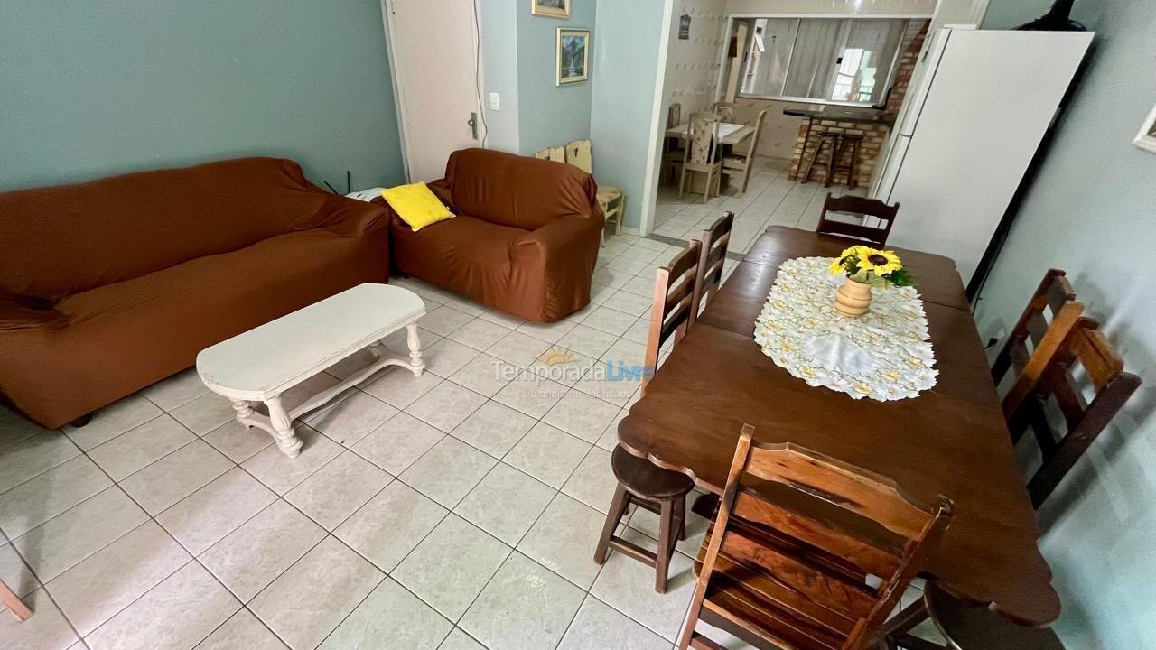 Apartamento para alquiler de vacaciones em Itapema (Meia Praia)