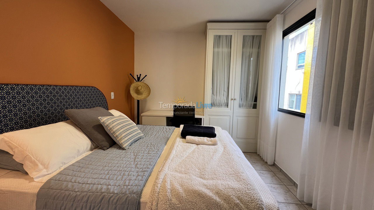 Apartamento para aluguel de temporada em Florianópolis (Jurere Tradicional)