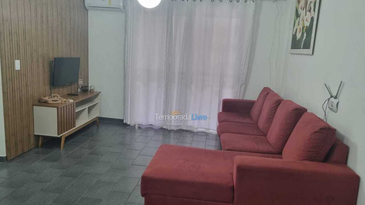 Apartamento para aluguel de temporada em Itapema (Meia Praia)