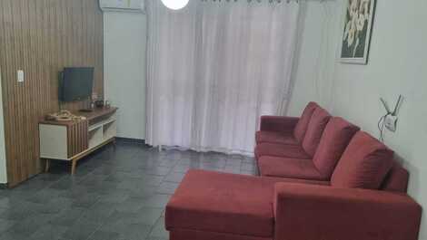 APTO DE 2 DORMITÓRIOS, 3 AR. ÓTIMO LUGAR PARA PASSAR AS FÉRIAS.
