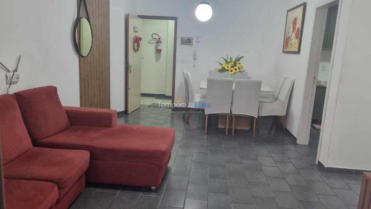 Apartamento para aluguel de temporada em Itapema (Meia Praia)