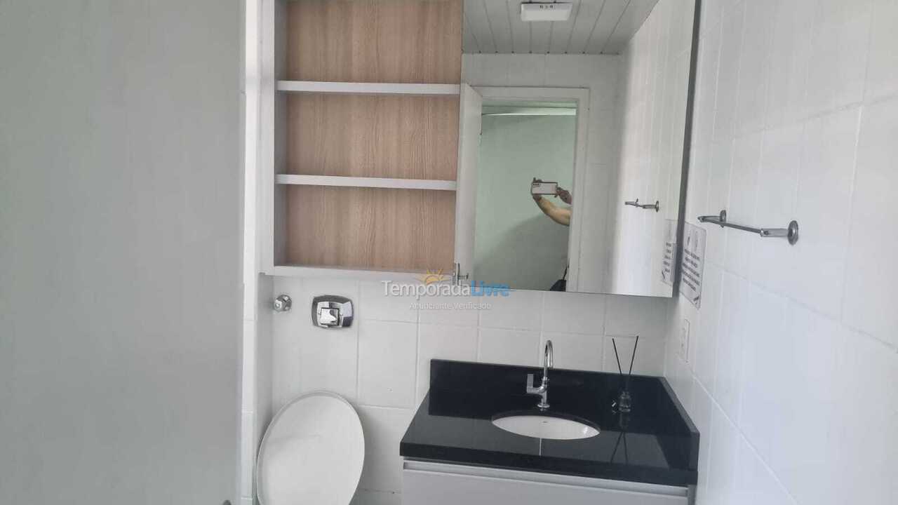 Apartamento para aluguel de temporada em Itapema (Meia Praia)