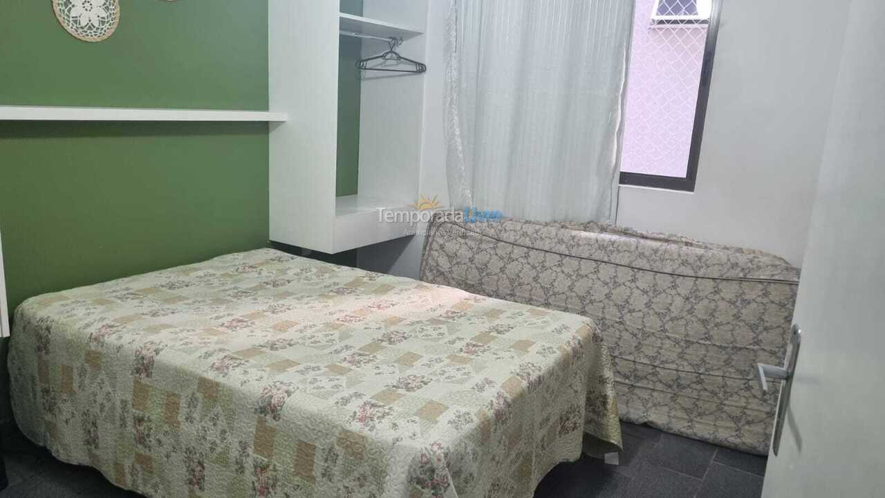 Apartamento para aluguel de temporada em Itapema (Meia Praia)