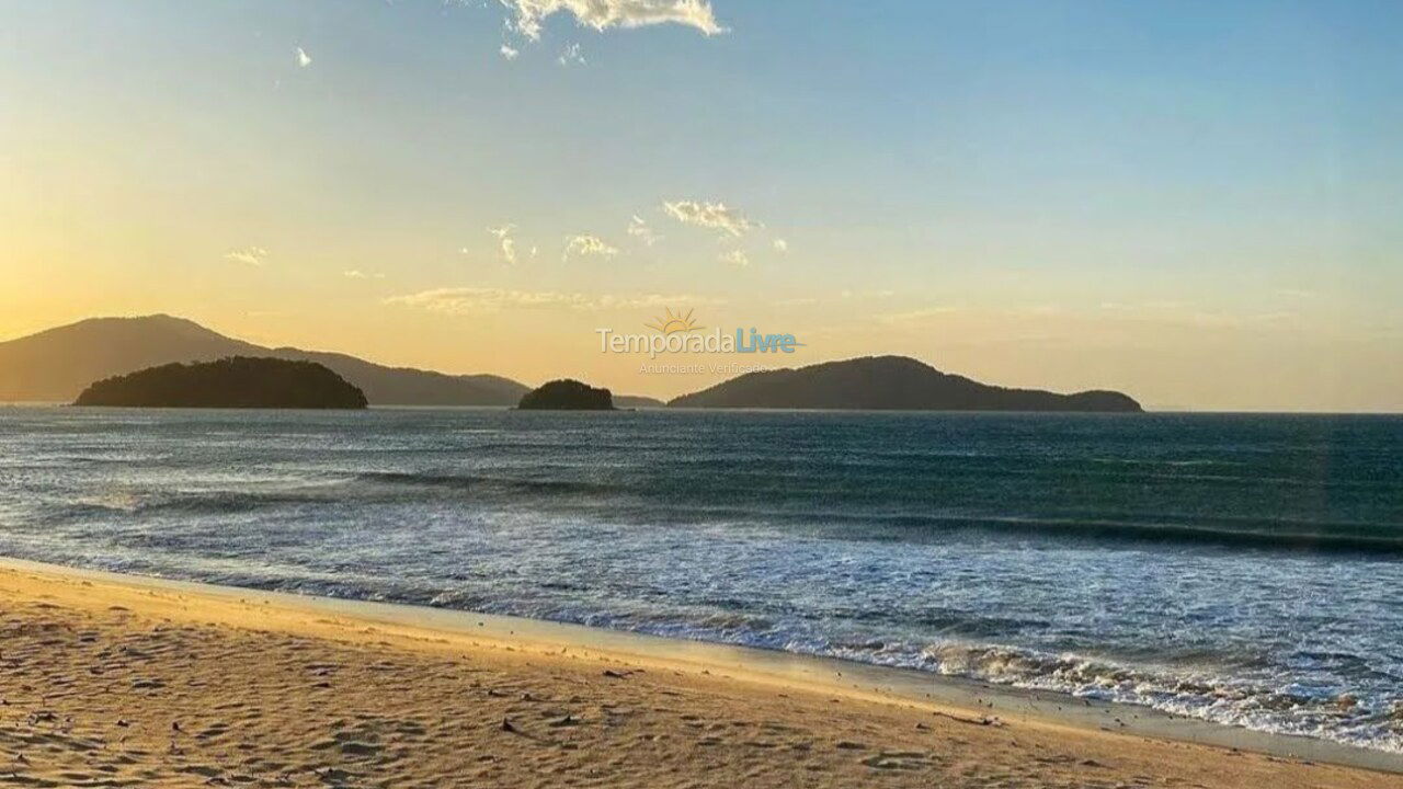House for vacation rental in Caraguatatuba (Massaguaçu)