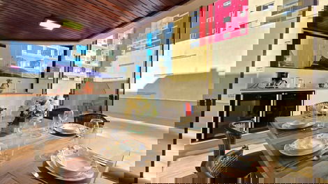 Apartamento de 4 habitaciones, 5 aires acondicionados, cerca del centro comercial Russi.